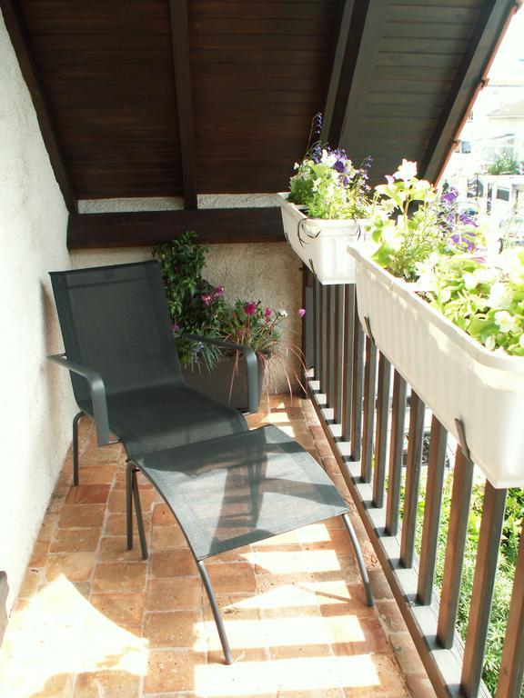 ホテル Du Cote De Chez Jos ブゾン エクステリア 写真