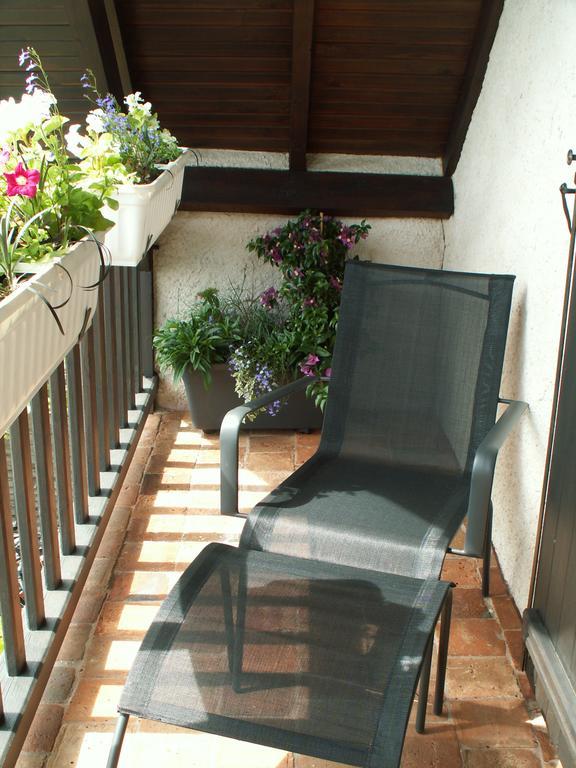 ホテル Du Cote De Chez Jos ブゾン エクステリア 写真